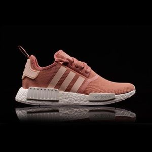 NMD R1 Raw Pink